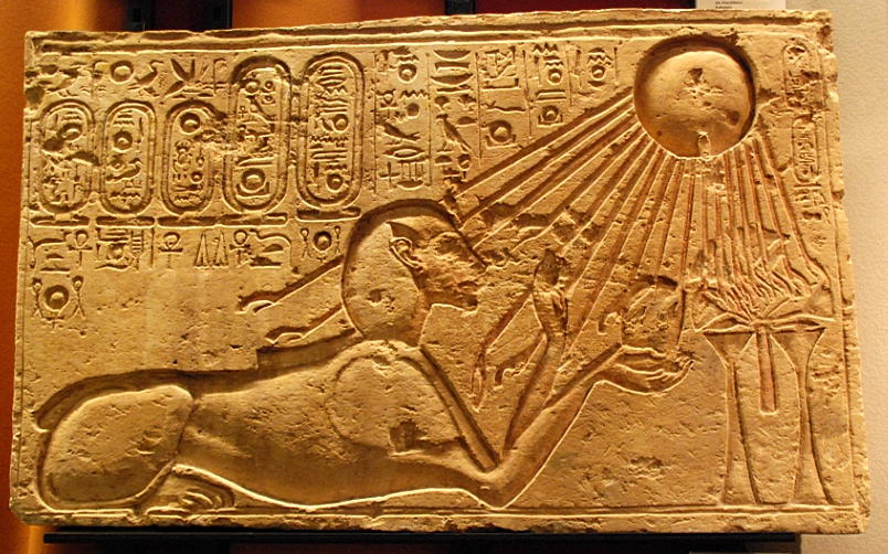 akhenaten_as_a_sphinx-kestner_museum